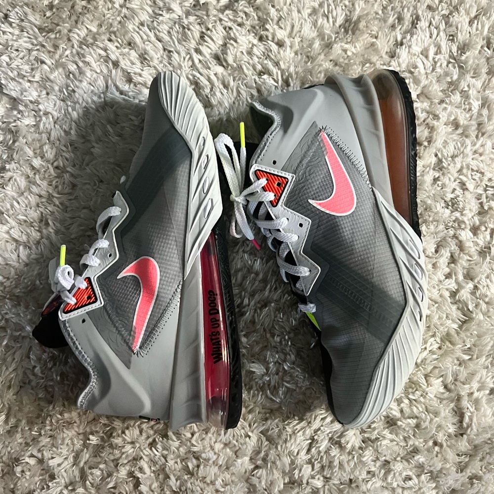 Nike LeBron 18 Low Basketball Shoes  - Limited Edition Space Jam - size 10.5
